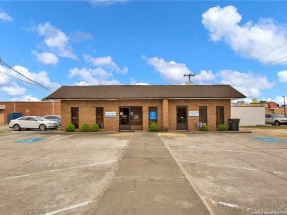 1222 Atkinson Street, Laurinburg, NC 28352 - commercial building