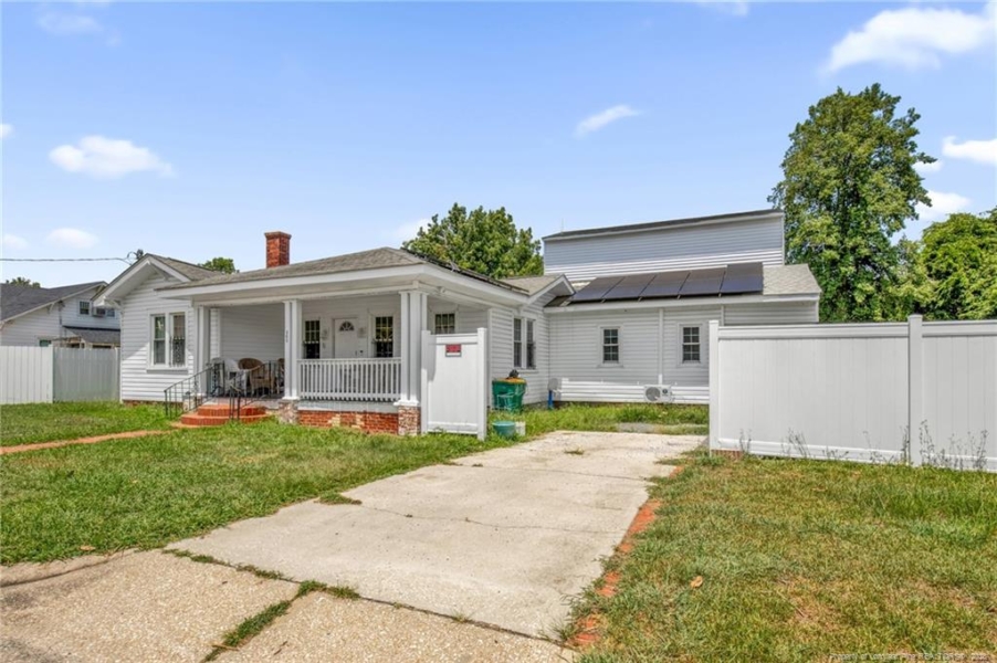 305 E 11th Street, Lumberton NC